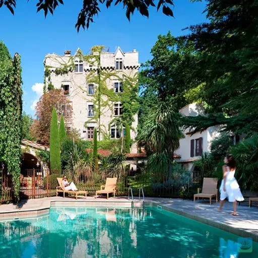 Installations thermales Molitg-les-Bains La Chaîne Thermale du Soleil